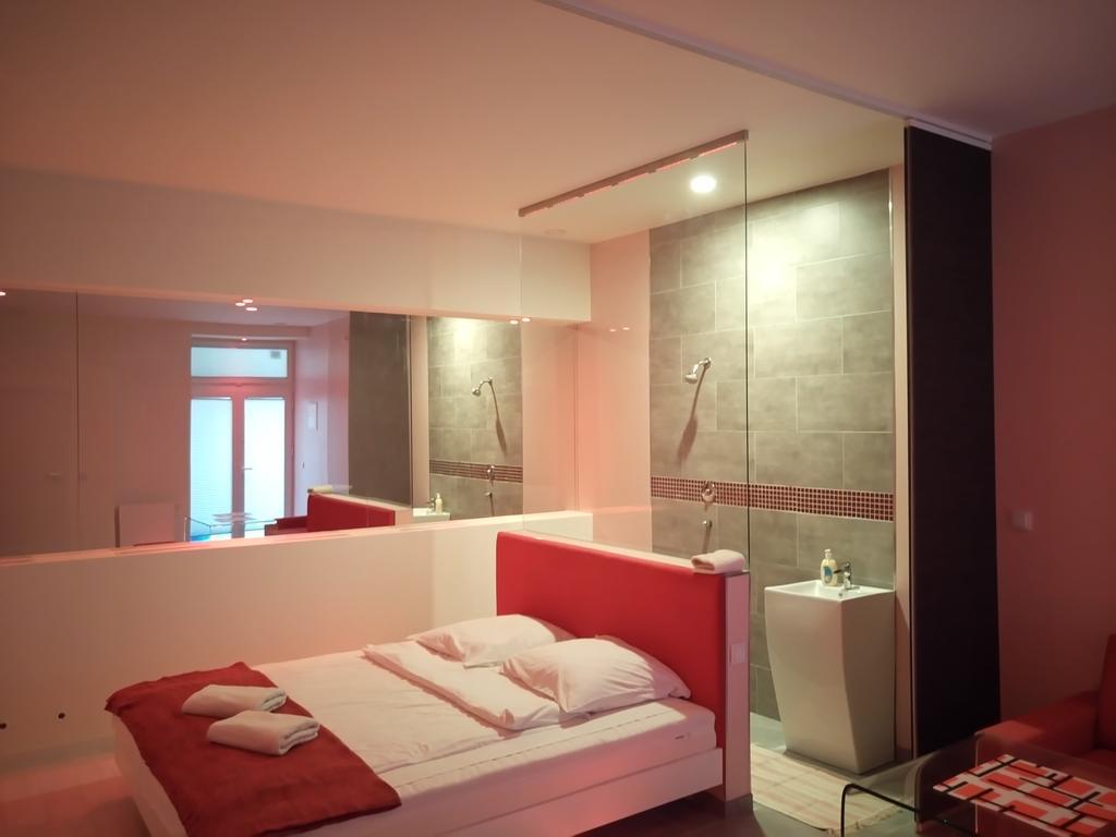 Mirror Apartments Krakow Exterior photo