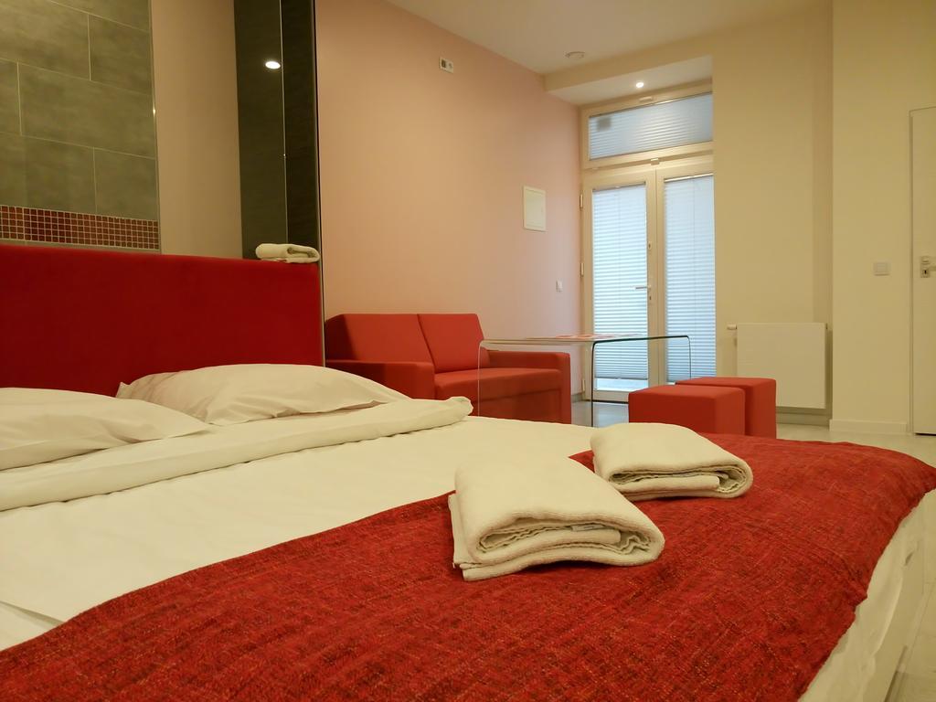 Mirror Apartments Krakow Exterior photo
